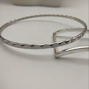 Buckle silver‎ toned bracelet bangle